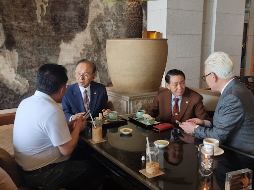 “충청의 힘으로 대한민국 미래 열어야”…이진삼 총재·홍경표 목사 특별인터뷰 이미지 1