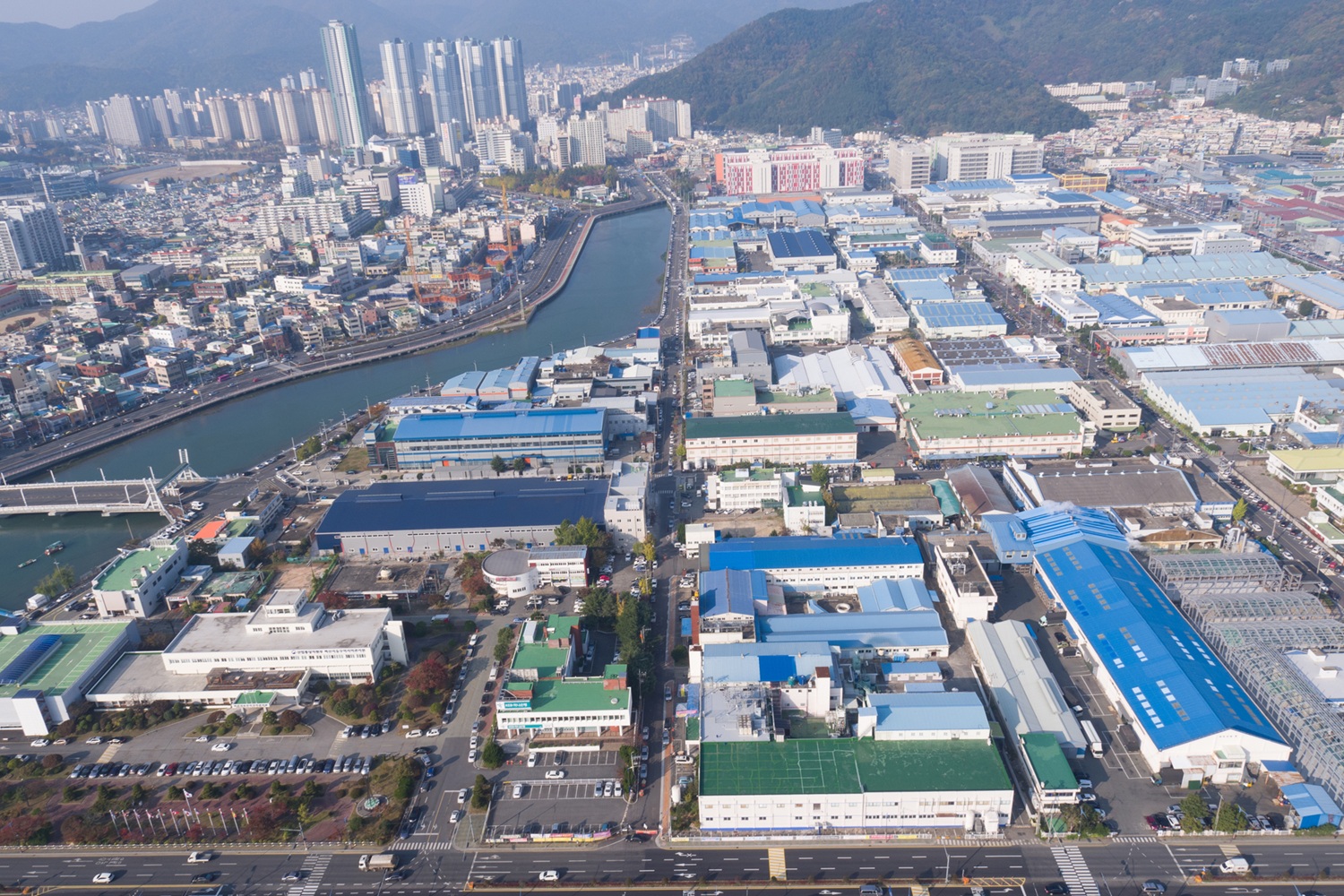 제조AX부터 에너지 자립까지... 마산자유무역지역 혁신 시동